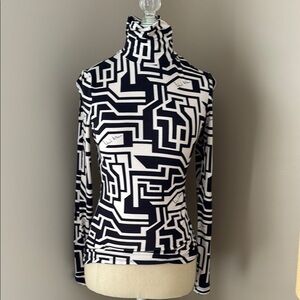 Black and White Geometric Turtleneck Top